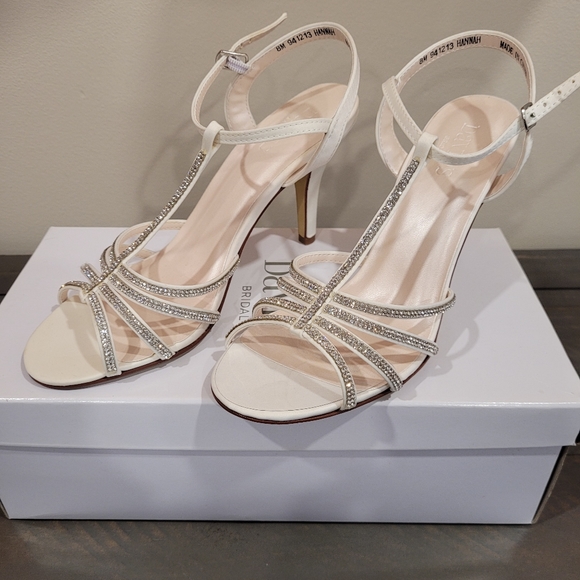 Unworn Bridal Shoes - Picture 1 of 3